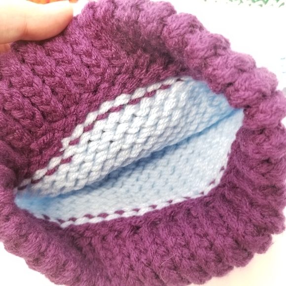 Five Handmade Knit Beanie Set! Family Friends Gift - Picture 9 of 9